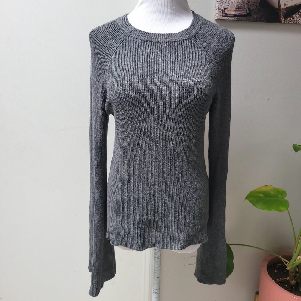 Philosophy Gray‎ Ribbed Knit Bell Longsleeve Top Sweater Medium Fall Cozy Casual
